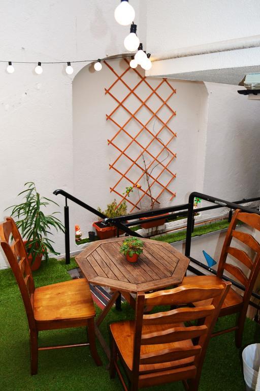 Egali Hostel Дублін Екстер'єр фото
